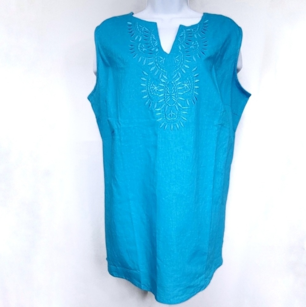 Woman Within Top NWOT - Picture 2 of 4